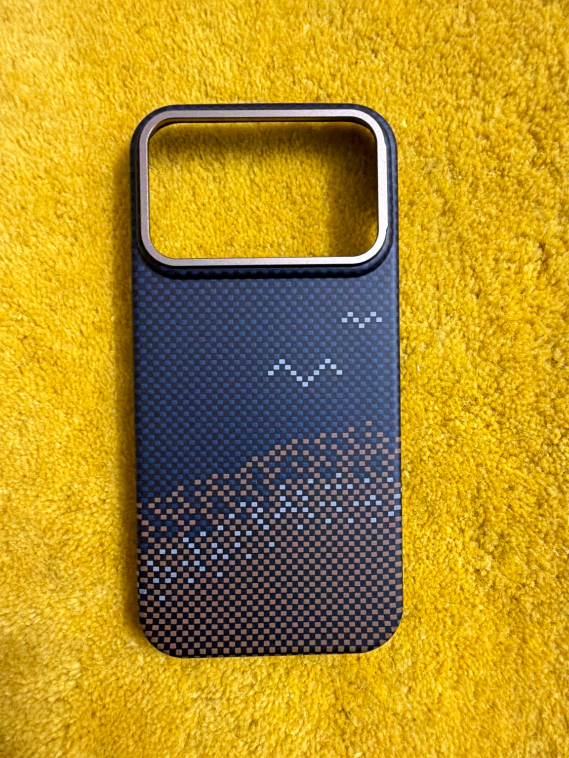 SLIVA i-Kevlar Carbon Fiber Case with MagSafe – iPhone 17 Pro