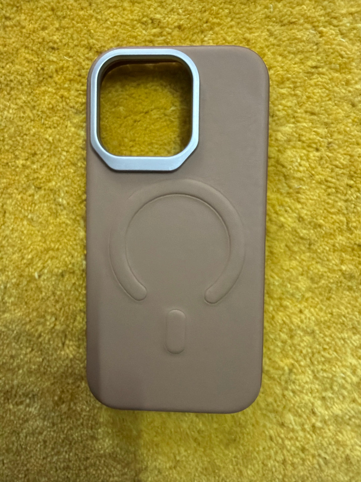 Lunaro Leather MagSafe Case – iPhone 16 Pro Max