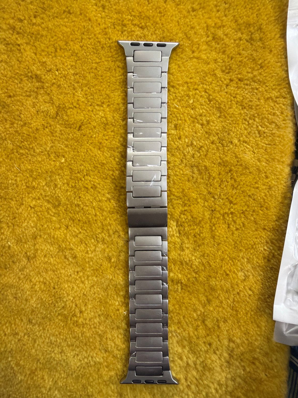SteelArc Magnetic Apple Watch Strap (42/44/45/46/49mm)